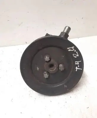 Volkswagen Transporter - Caravelle T4 Power steering pump