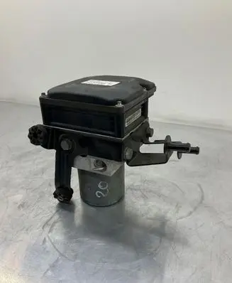 BMW 5 E60 E61 ABS Pump 6783362 6783360