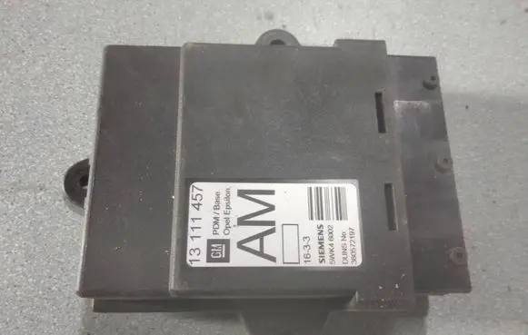 Opel Signum Door control unit/module 13111457 360572197 5WK46002