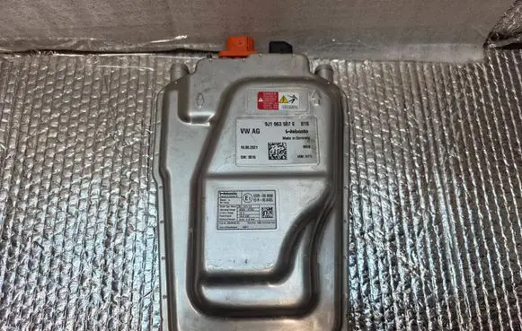 Porsche Taycan 9J1 Auxiliary pre-heater (Webasto) 911980907E