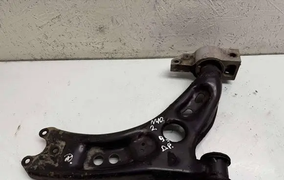 Front lower control arm/wishbone