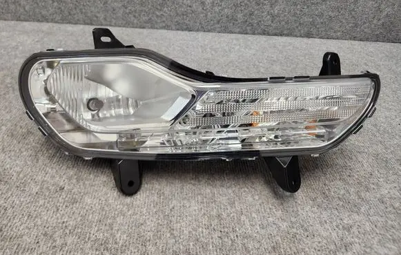Ford Kuga II Front fog light CV4413B220SCZ CV4413B220