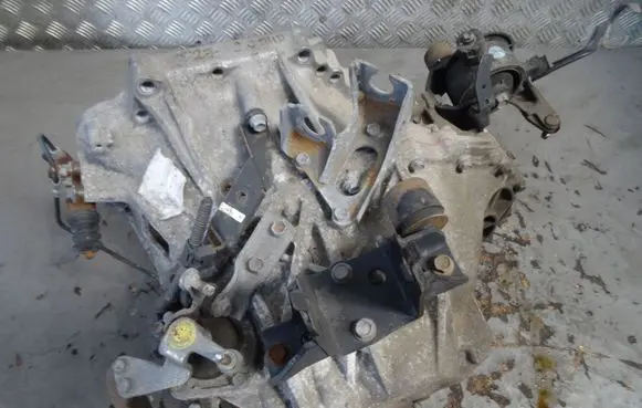 Toyota Avensis T220 Engine D4D