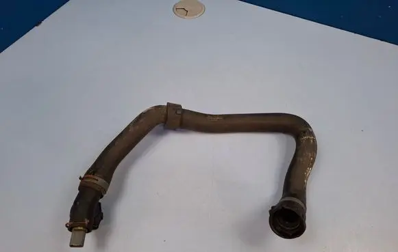 Volkswagen Tiguan Engine coolant pipe/hose 5QF122051