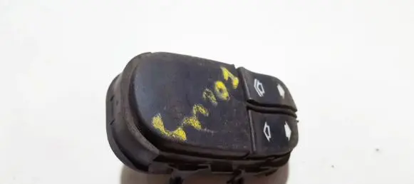 Ford Focus Electric window control switch YS4T14529AA 03162310