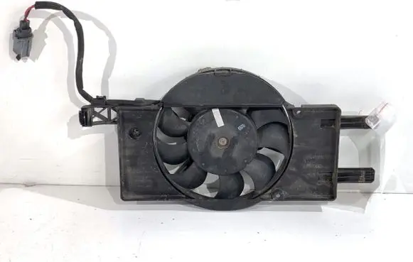 Ford Focus Fan set BV618C607SC