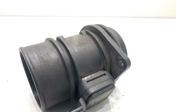 Dacia Duster II Mass air flow meter 5WK97020