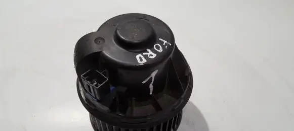 Ford Focus Heater fan/blower 1736007104 173.60071.04