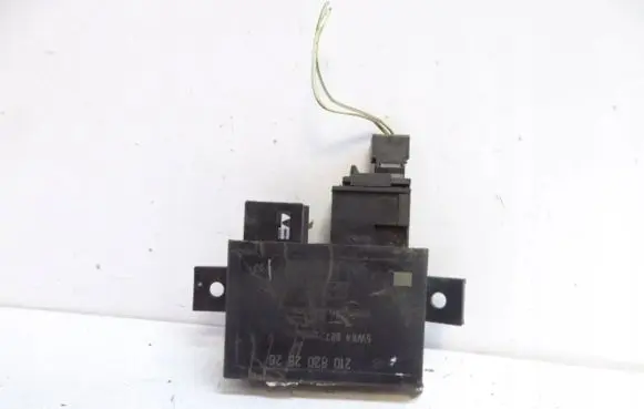 Mercedes-Benz E W210 Other control units/modules 2108202826
