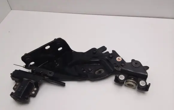 Ford B-MAX Rear door lower hinge AV11R25001AE