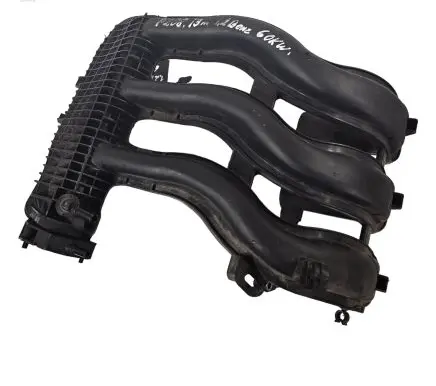 Peugeot 208 Intake manifold 1056888S