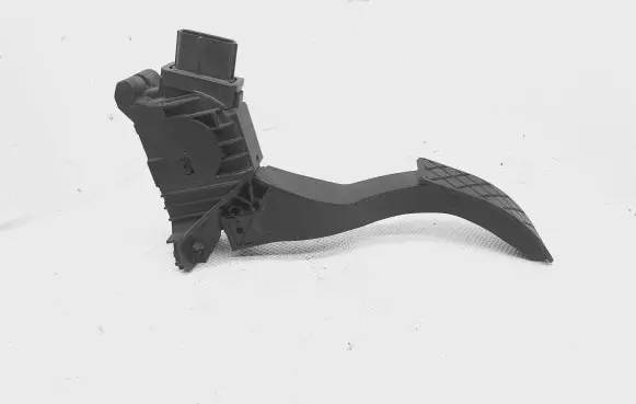 Seat Leon (5F) Accelerator throttle pedal bracket 5Q1721503H 6PV01062110