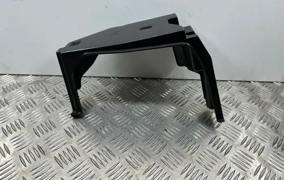 Lexus CT 200H Other interior part 5842747010