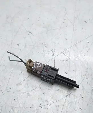 Nissan Qashqai Brake pedal sensor switch