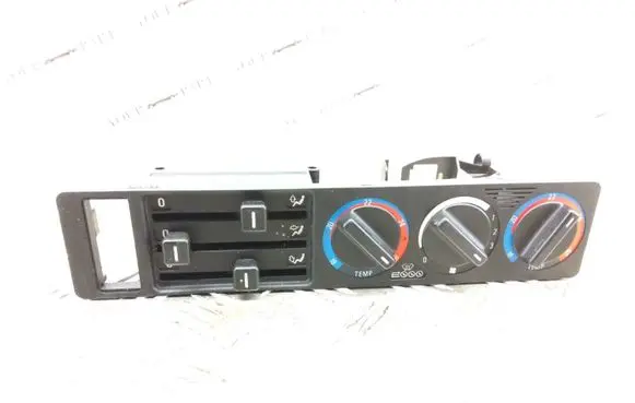 BMW 5 E34 Climate control unit 8351653 8351651