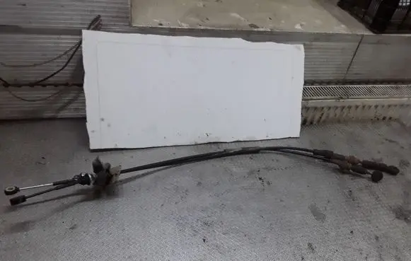 Opel Movano A Gear shift cable linkage 
