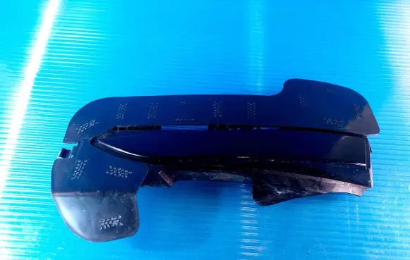 Tesla Model 3 Front bumper mounting bracket 108944700C