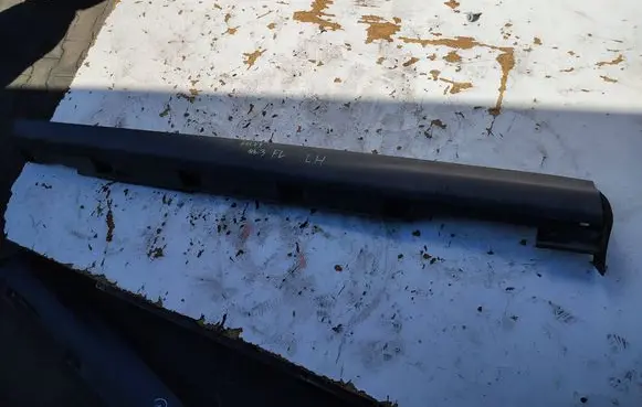 Ford Focus Sill/side skirt trim 