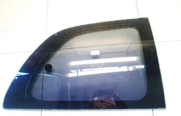 Chrysler Voyager Rear side window dot43as2m134