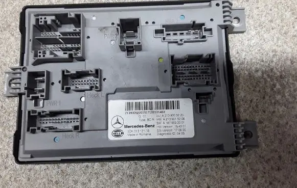 Mercedes-Benz E W213 Comfort/convenience module A2139005220