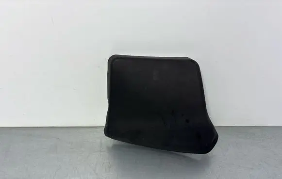 Audi Q5 SQ5 Rear light trim 8R0945425A