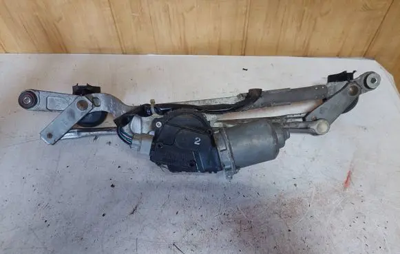 Toyota Auris 150 Wiper motor 8511002190 1593000831