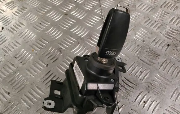 Audi Q7 4L Ignition lock 4f0910131J