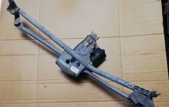 Audi A6 S6 C4 4A Front wiper linkage and motor 4A1955023G 3397020259 0390241330