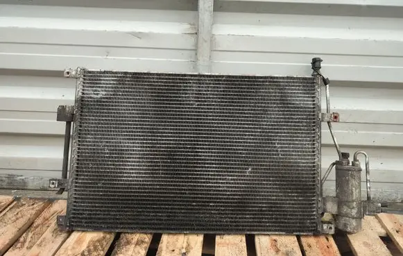 A/C cooling radiator (condenser)