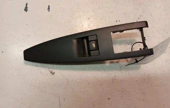 Citroen C6 Electric window control switch 53269759 96519386ZD