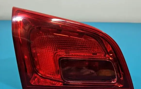 Opel Astra J Rear/tail lights 13282246 IMPRK1555293