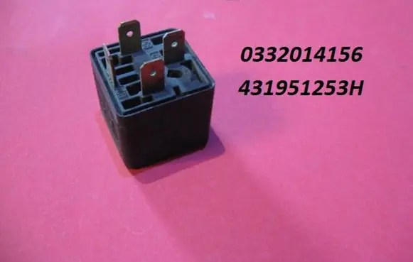 Audi A8 S8 D2 4D Hazard warning light relay 0332014156 431951253H