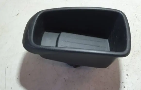 Renault Captur Glove box 688106641R