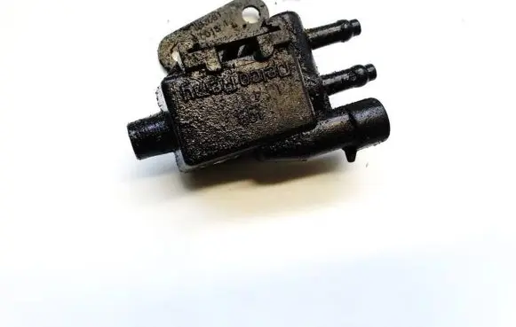 Renault Scenic I Turbo solenoid valve 867081 86708101262