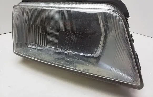 Audi A4 S4 B5 8D Headlight/headlamp 8d0941004a