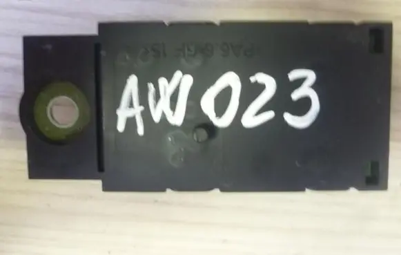 Mercedes-Benz S W221 Aerial antenna amplifier A2218201889 AW023