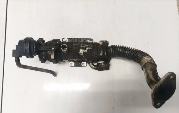 Renault Laguna III EGR valve cooler h8200340616