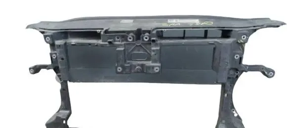 Volkswagen PASSAT B7 Radiator support slam panel 3AA805588D