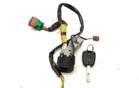 Citroen C3 Pluriel Ignition lock N0501413