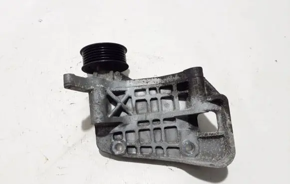 Audi A7 S7 4G Generator/alternator bracket 059903143AJ
