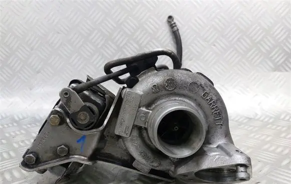 BMW 7 E65 E66 Turbo 7789070C