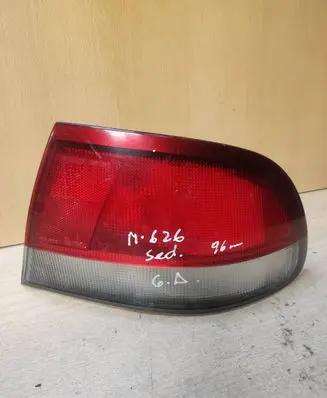 Mazda 626 Rear/tail lights Y0431395