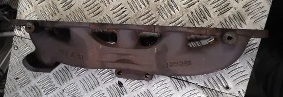 Volvo V70 Exhaust manifold 30757870