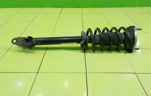 Mercedes-Benz C W205 Front shock absorber/damper A2053205668 MCPHERSON