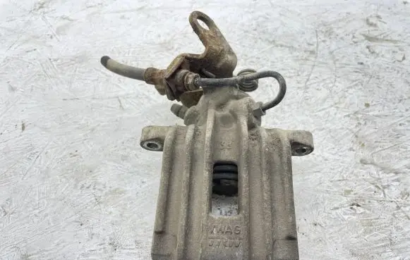 Skoda Octavia Mk2 (1Z) Rear brake caliper