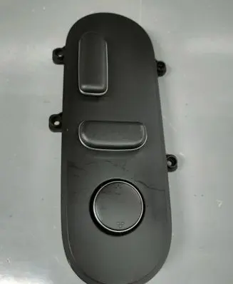 Hyundai Kona I Seat control switch 88070GI100