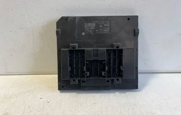 Volkswagen T-Roc Comfort/convenience module 5Q1937084