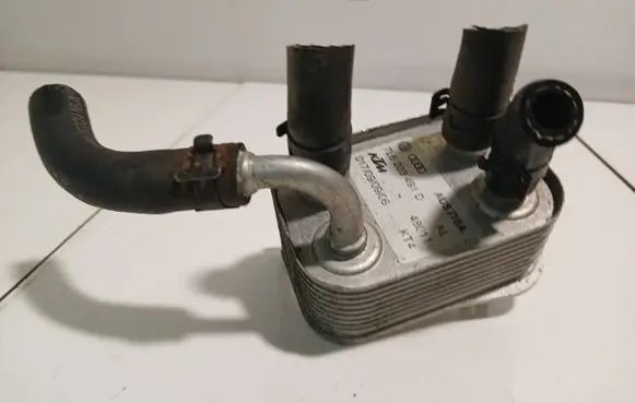 Audi Q7 4L Fuel cooler (radiator) 7L6203491D