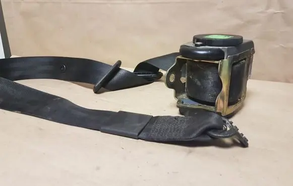 Audi A6 S6 C5 4B Front seatbelt 4B0857706A