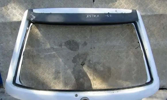 Opel Astra F Tailgate/trunk/boot lid